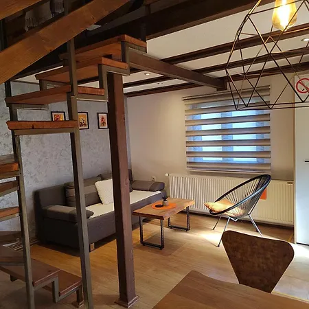 Garden 022 ゲストハウス