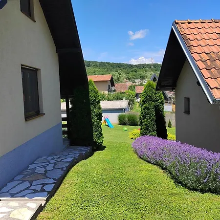 Garden 022 3* Vrdnik